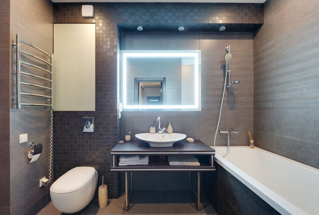   Ванная зеркало подсветка современный стиль
